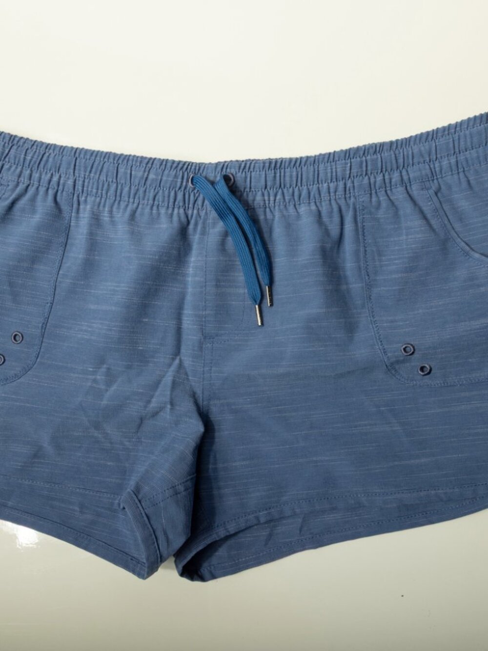 United by Blue NWOT Active Board Shorts Blue Drawstring Pockets Size XL